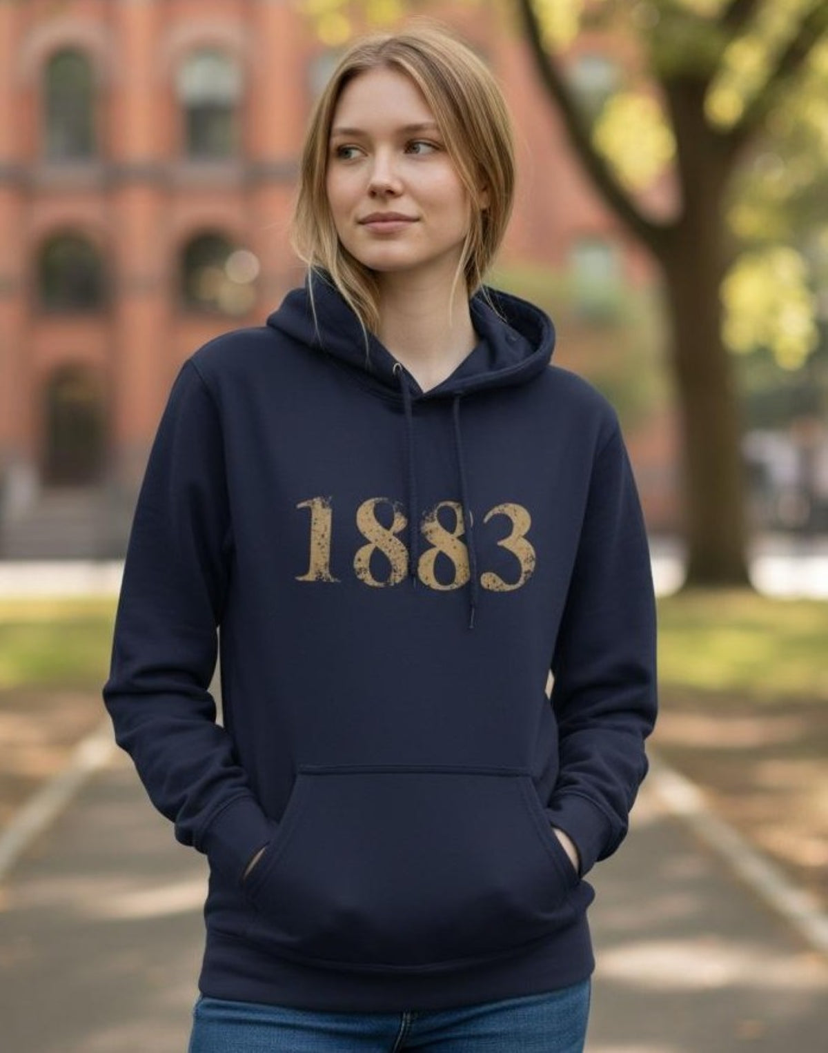 G. Vintage 1883 Hoody
